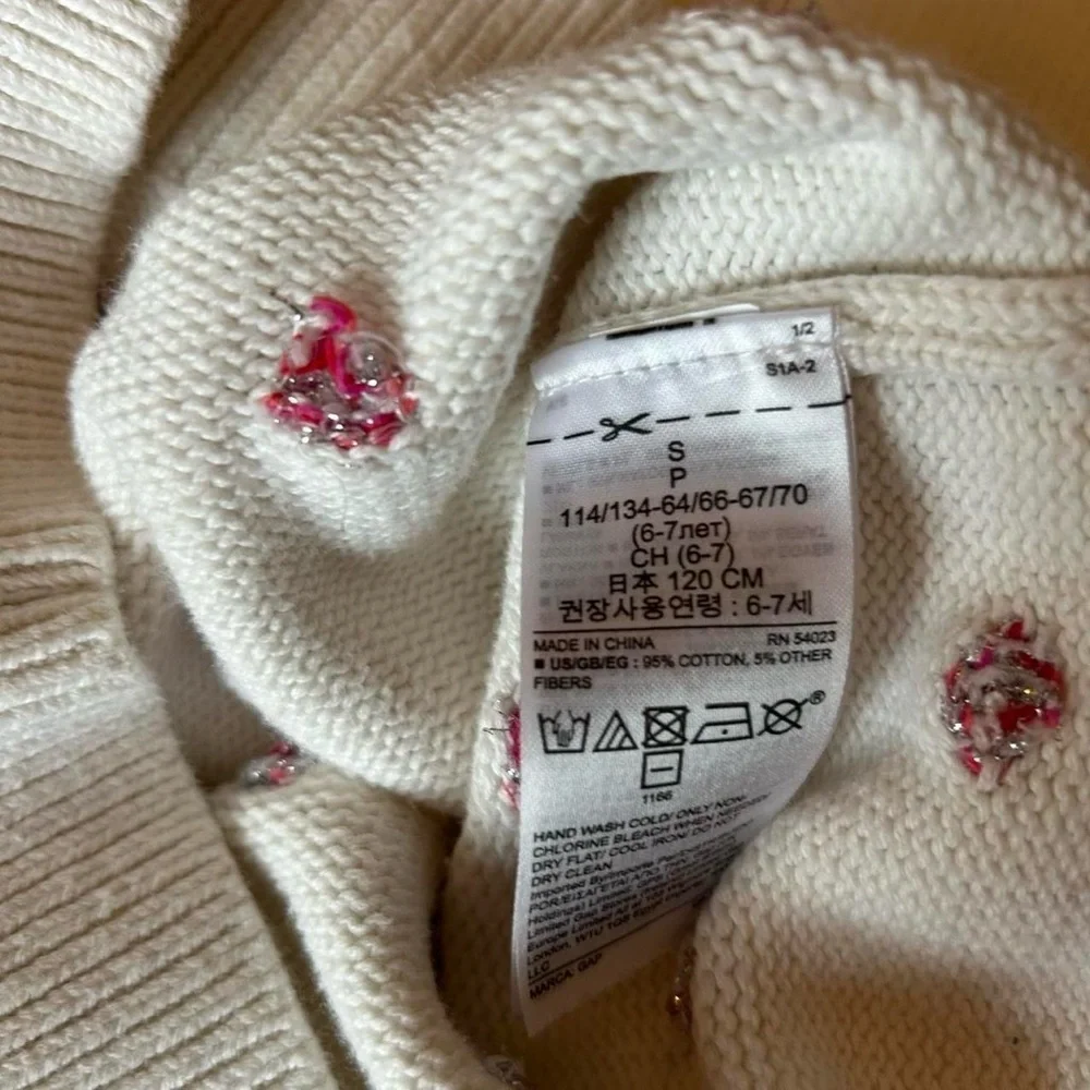 Girls Gap Kids Tinsel Dot Sweater, Size Small (6-7) | Cream with Pink Pom Dots